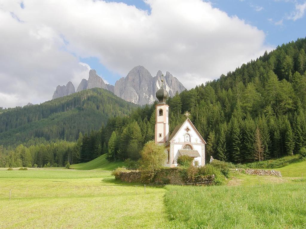 Haus Tannenburg Διαμέρισμα Funes Εξωτερικό φωτογραφία